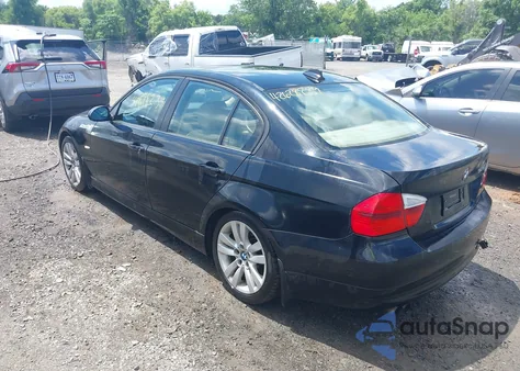 2006 BMW 325I из США, поврежденный, VIN WBAVB13526PS66002
